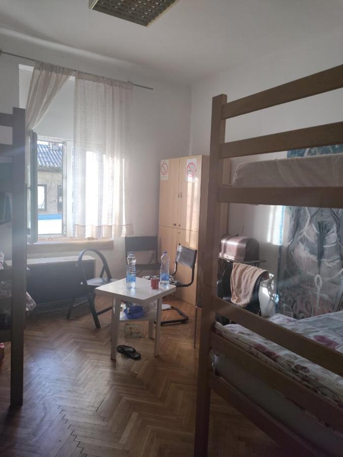 Hostel Yolo Белград Екстер'єр фото